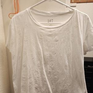 247 Women's White Short Sleeve Embroidered Crew Neck Tee